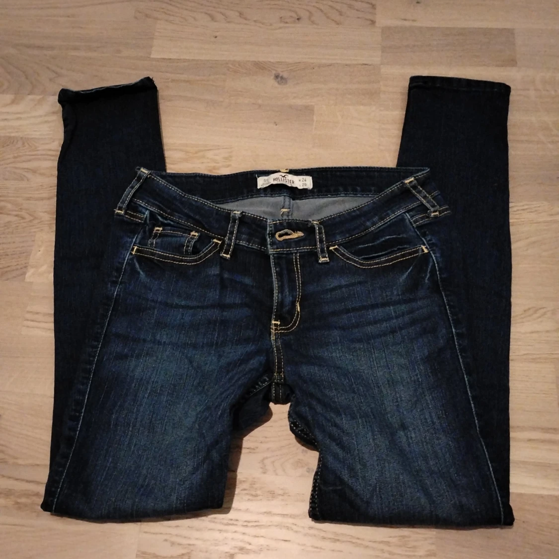 Mörkblå skinny jeans Hollister W24 L29