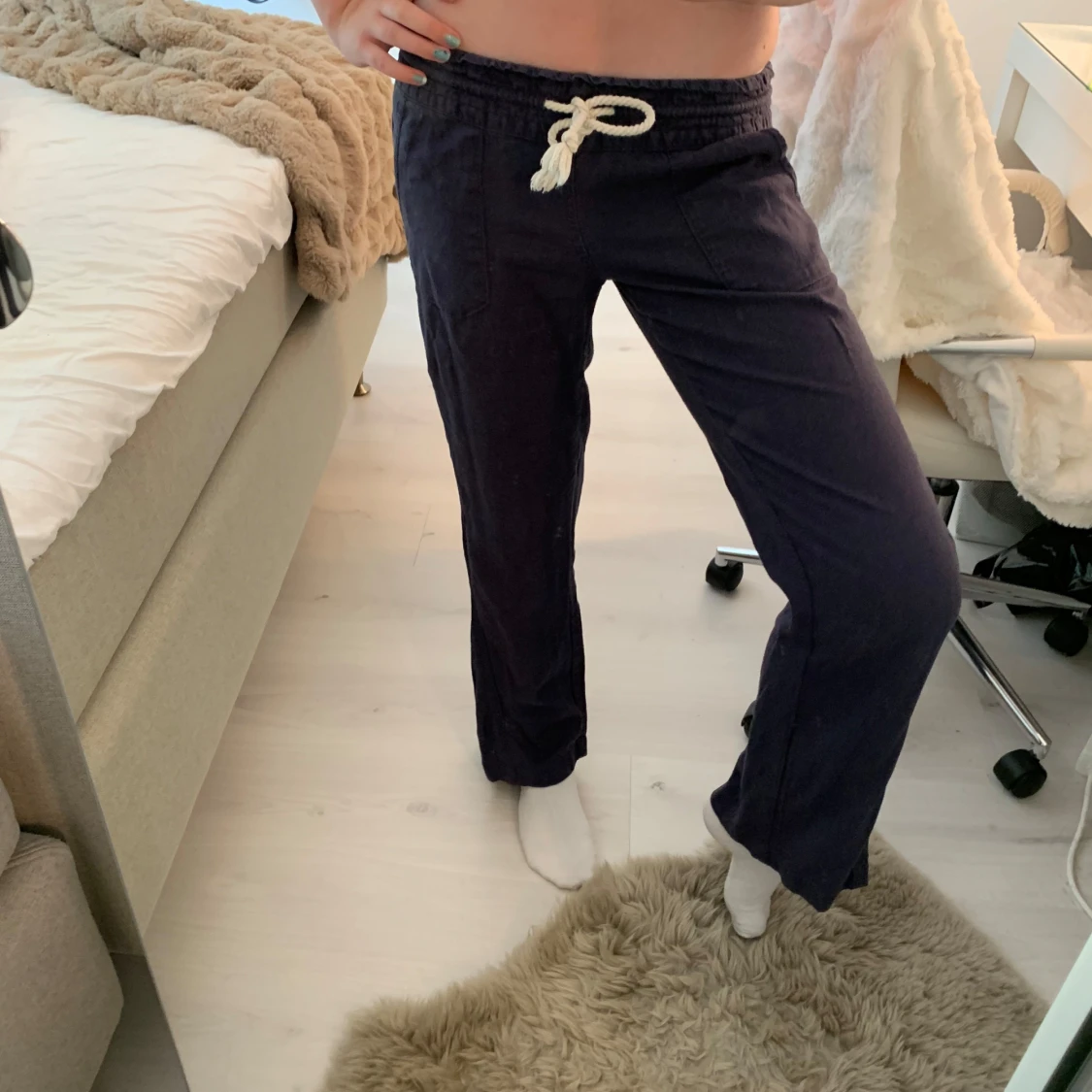 Mörkblåa Roxy linnebyxor