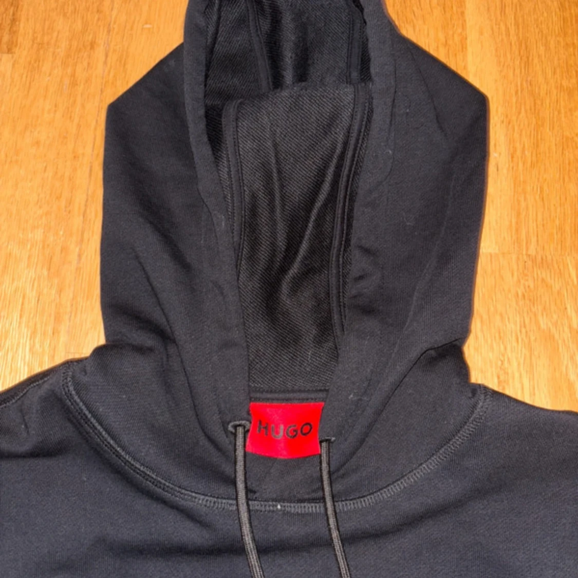Hugo Hoodie - 3