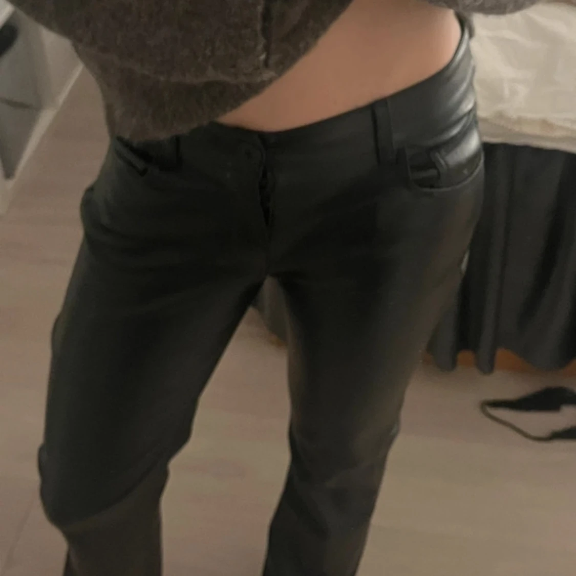 Skinnbyxor från bik bok  - 3