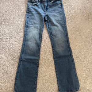 American Eagle Kickboot jeans  - Low rise American Eagle jeans💞💞