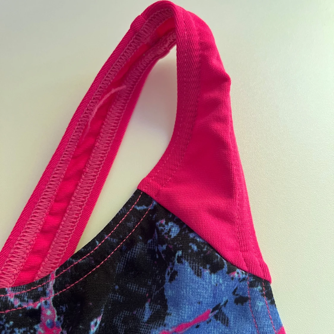 Speedo baddräkt i neonfärger - 2