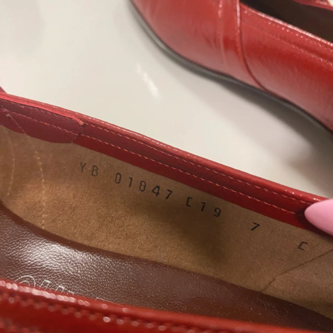 Röda ballerinaskor från Salvatore Ferragamo - 4