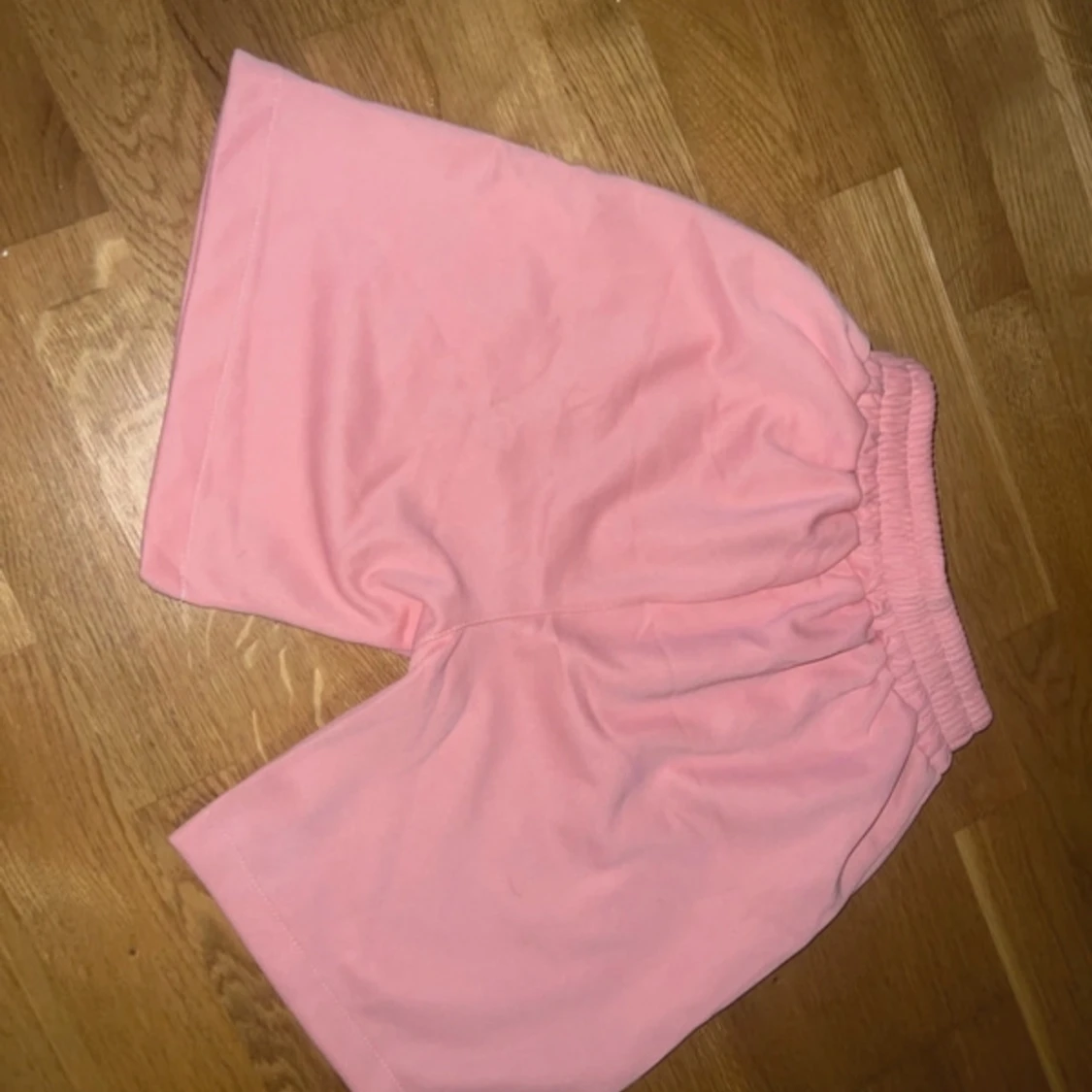 Rosa Corteiz Shorts Storlek M - 1