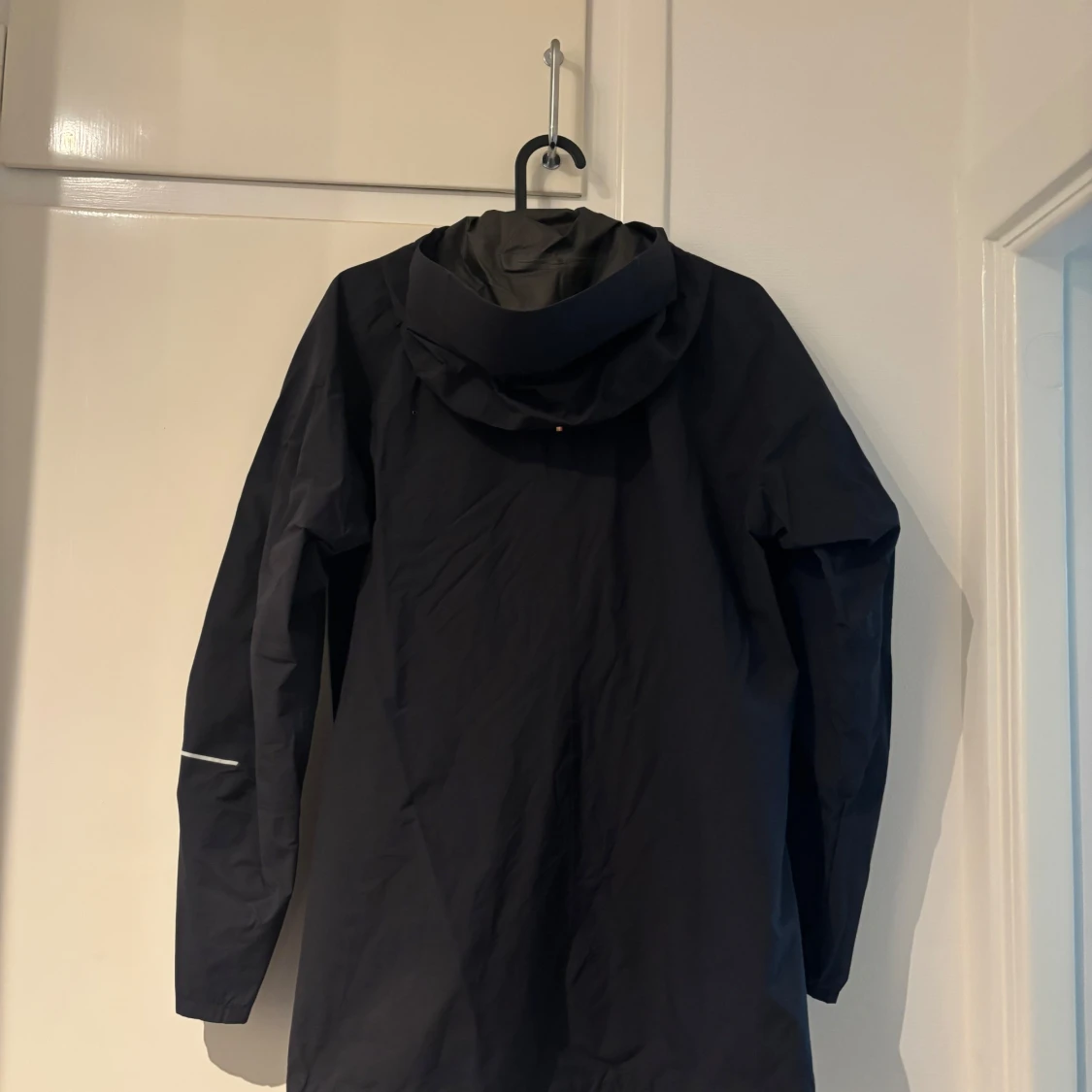 Svart Haglöfs jacka - 2