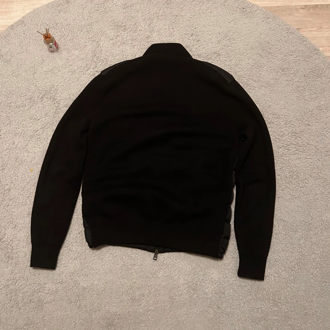 Svart pufferjacka från Moncler - 2