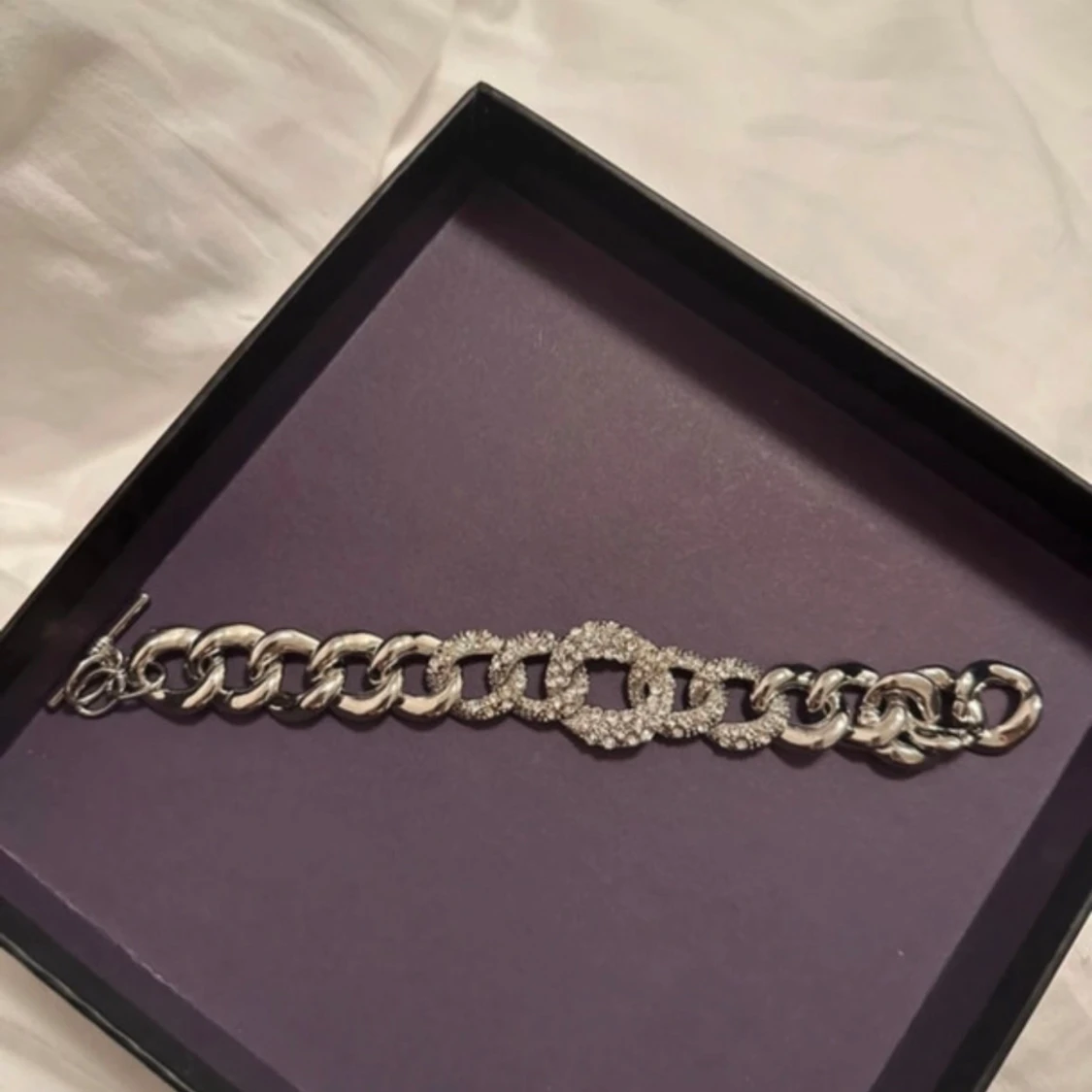 Silverfärgad armband med strass - 2