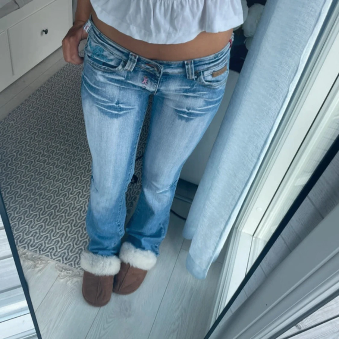 Lågmidjade bootcut jeans från crazy age - 2