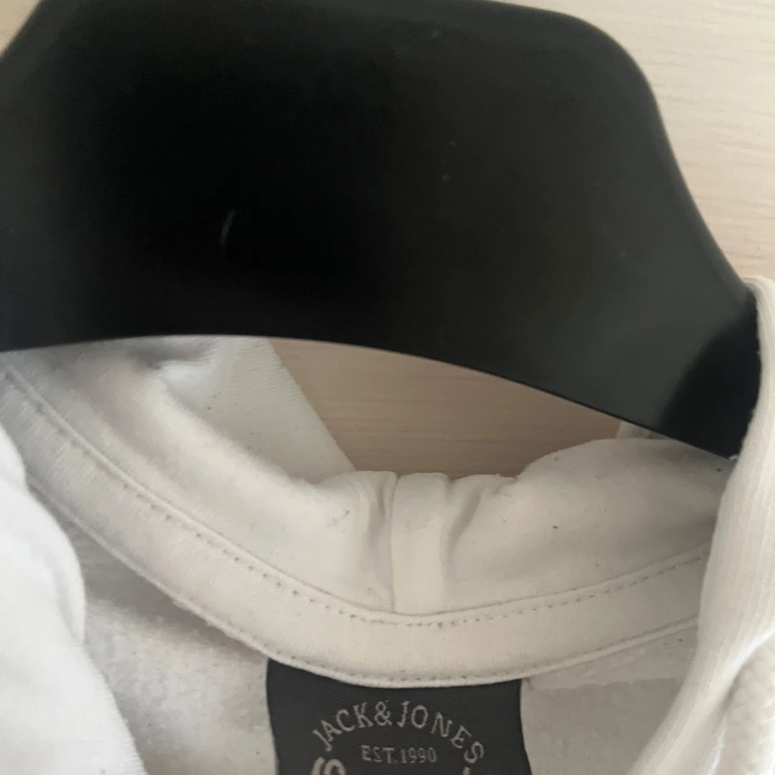 vit hoodie från Jack & Jones  - 1