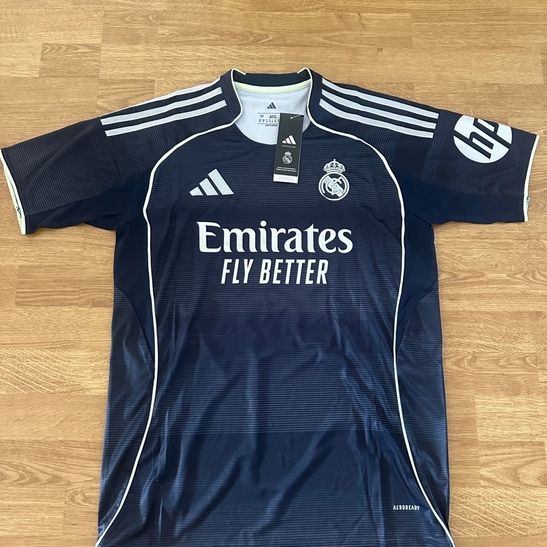 Real Madrid Mbappé matchtröja 25/26 - 1