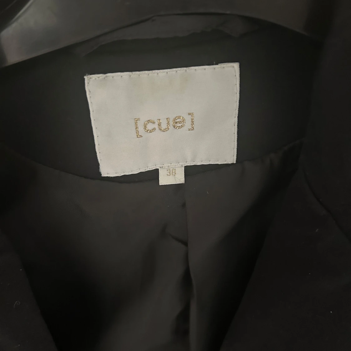 Svart kavaj från Cue - 2