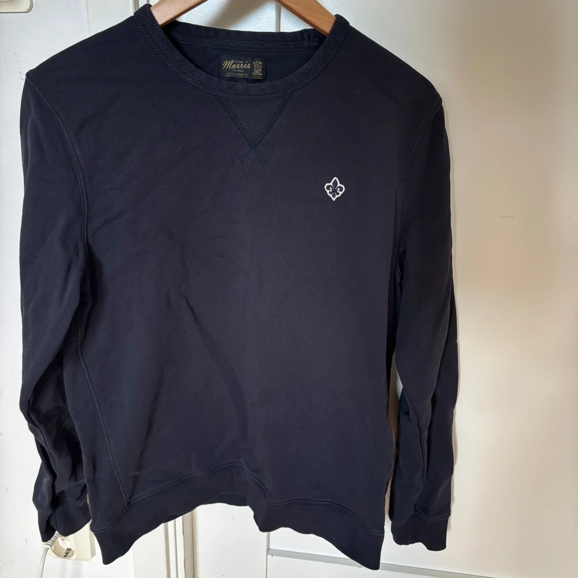 Marinblå tröja från Morris