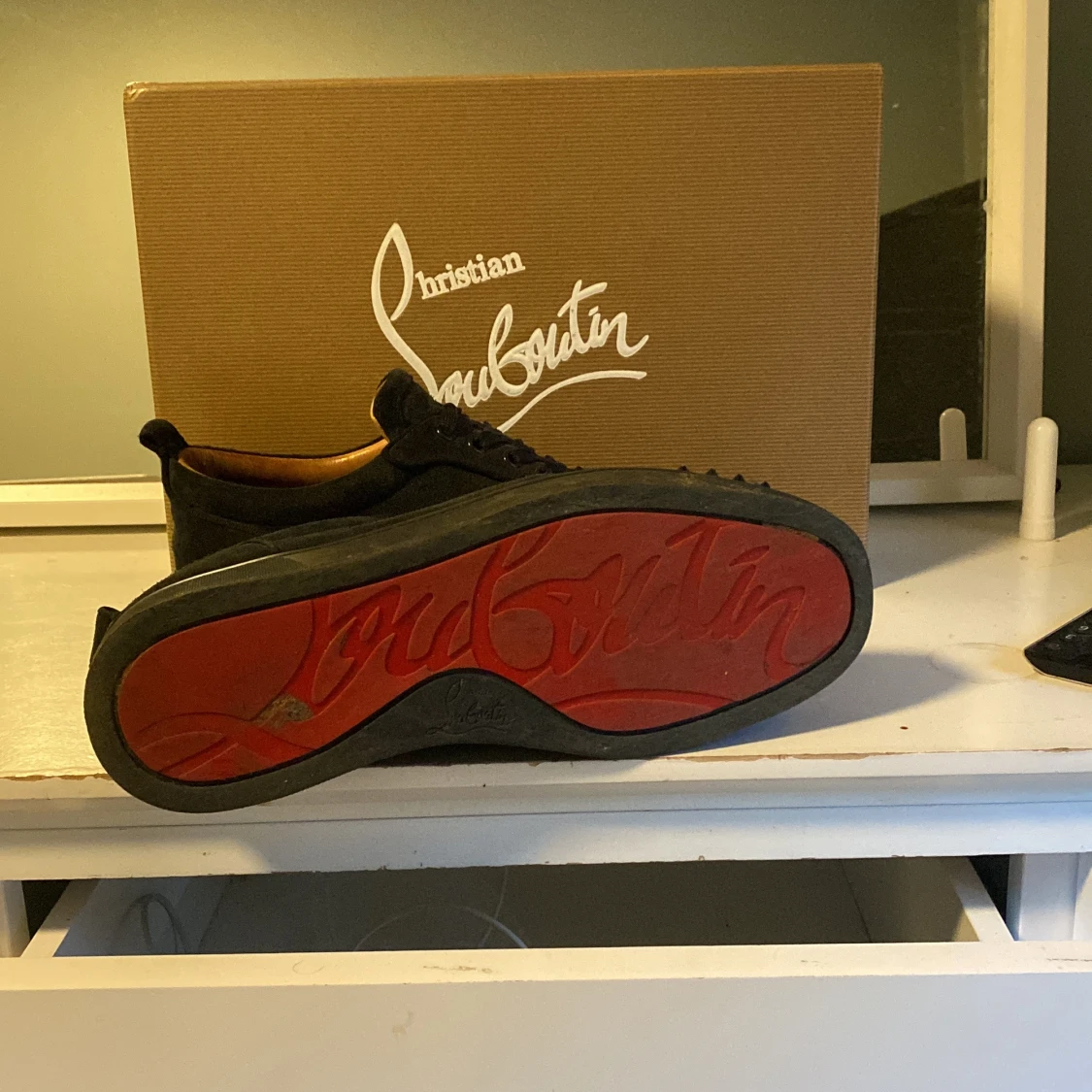 Svarta sneakers från Christian Louboutin - 1