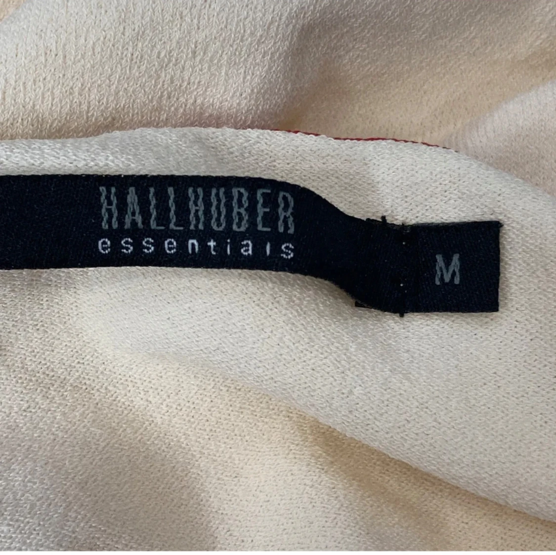 Beige tröja med rosett från Hallhuber - 2