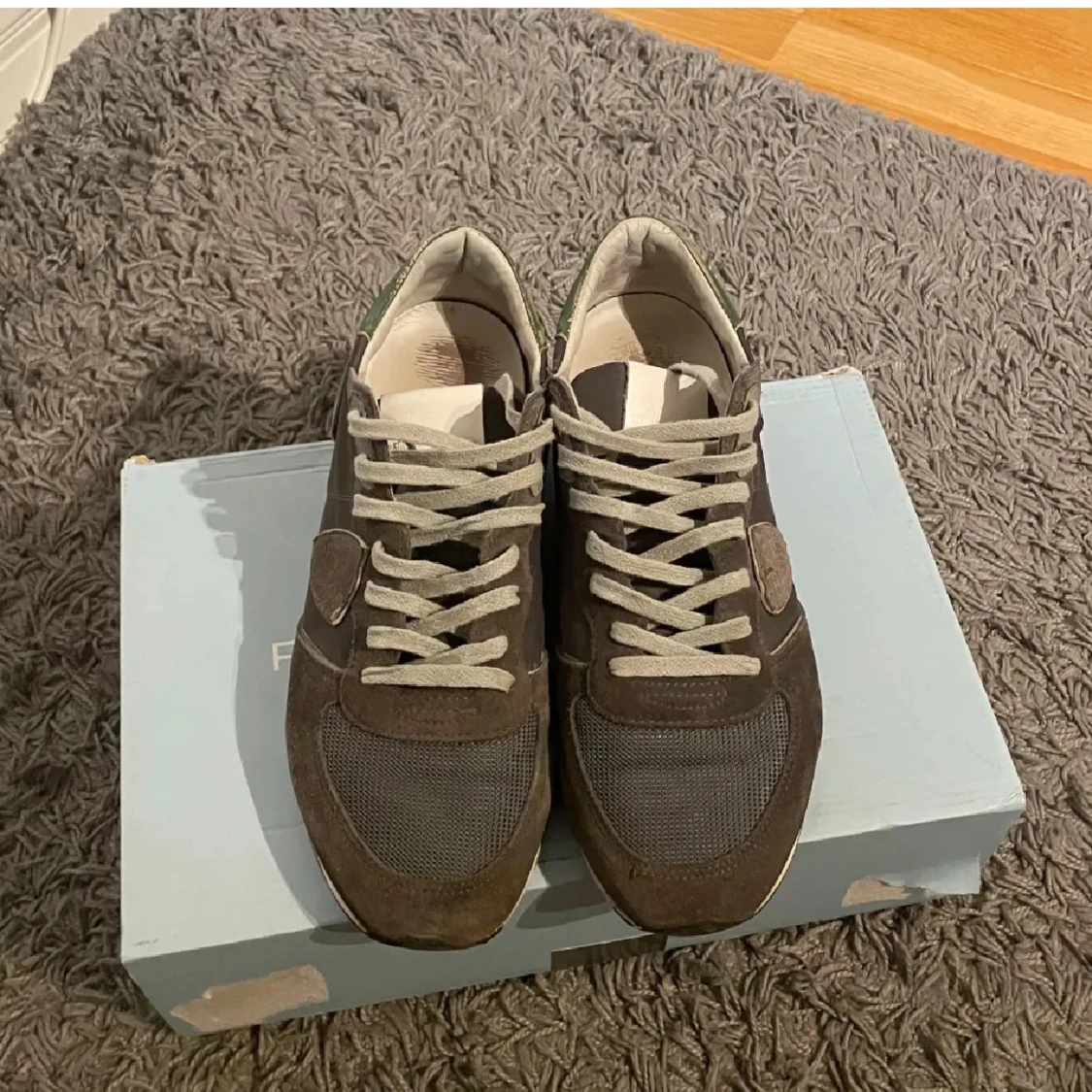 Bruna sneakers från Philippe Model - 1