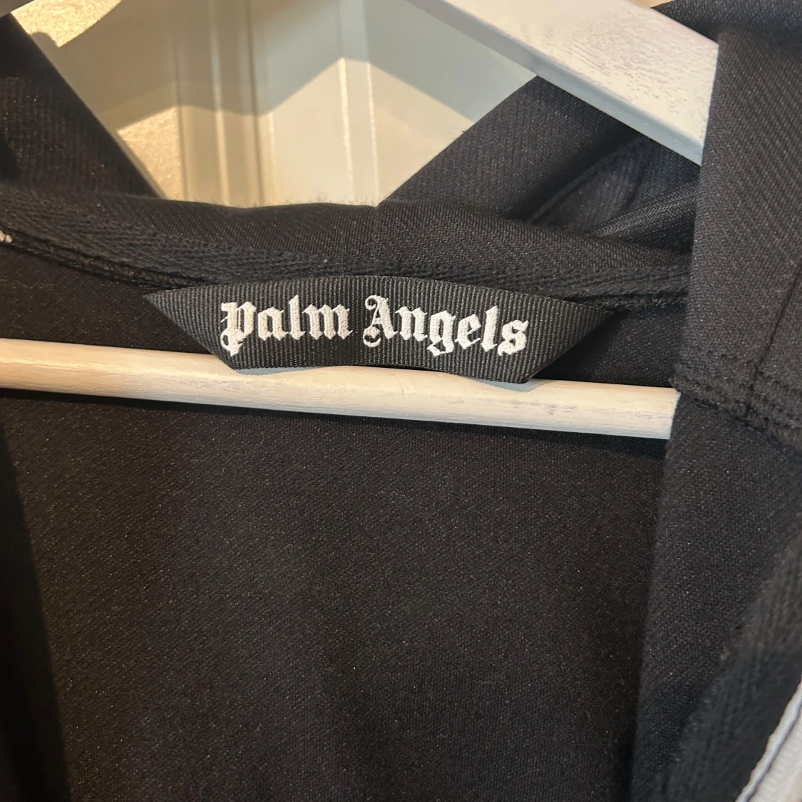 Svart hoodie från Palm Angels - 3