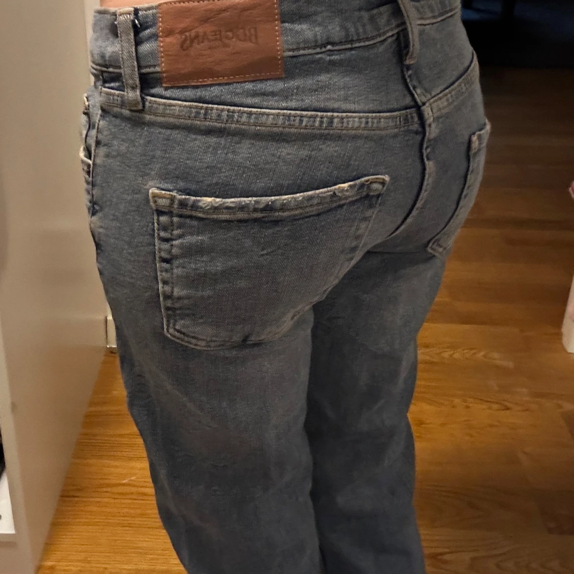 Low waist mörkblå jeans - 1