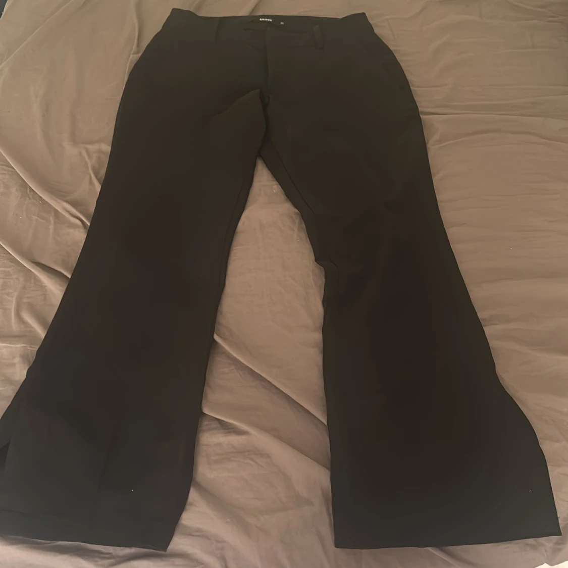 Svarta bootcut kostymbyxor