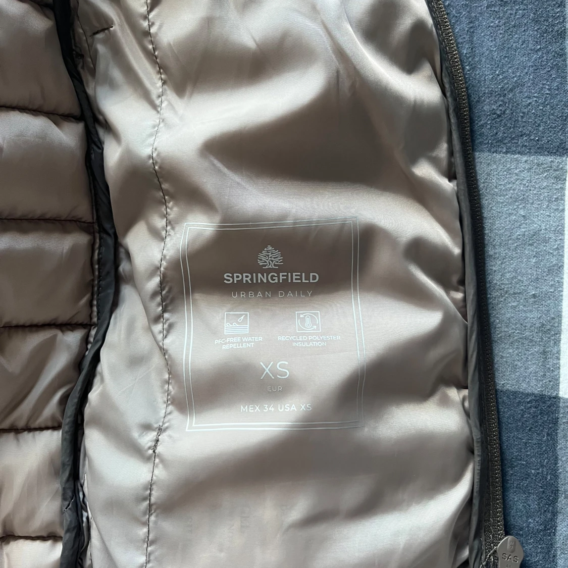 Grå dunväst från Springfield - 2