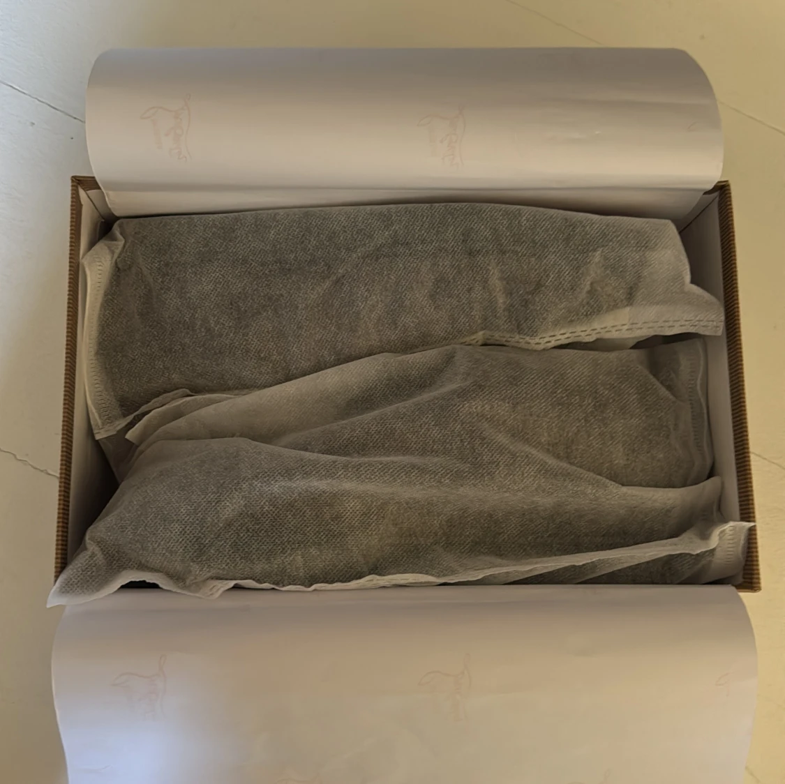 Grå sneakers från Christian Louboutin 44/45 - 3