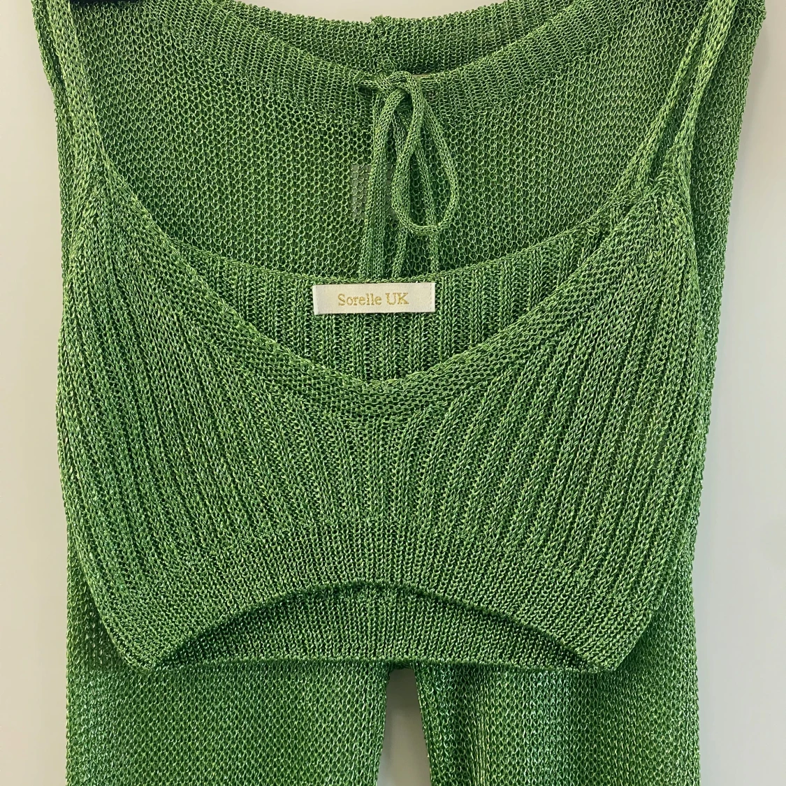 Sorelle UK - Set Metallic Gröna glittriga byxor med matchande topp - 4