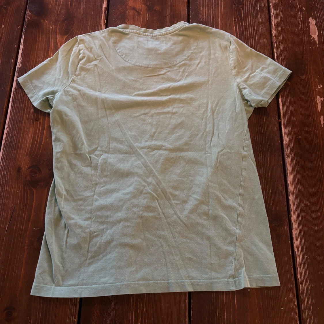 Grön t-shirt från Lyle & Scott - 1