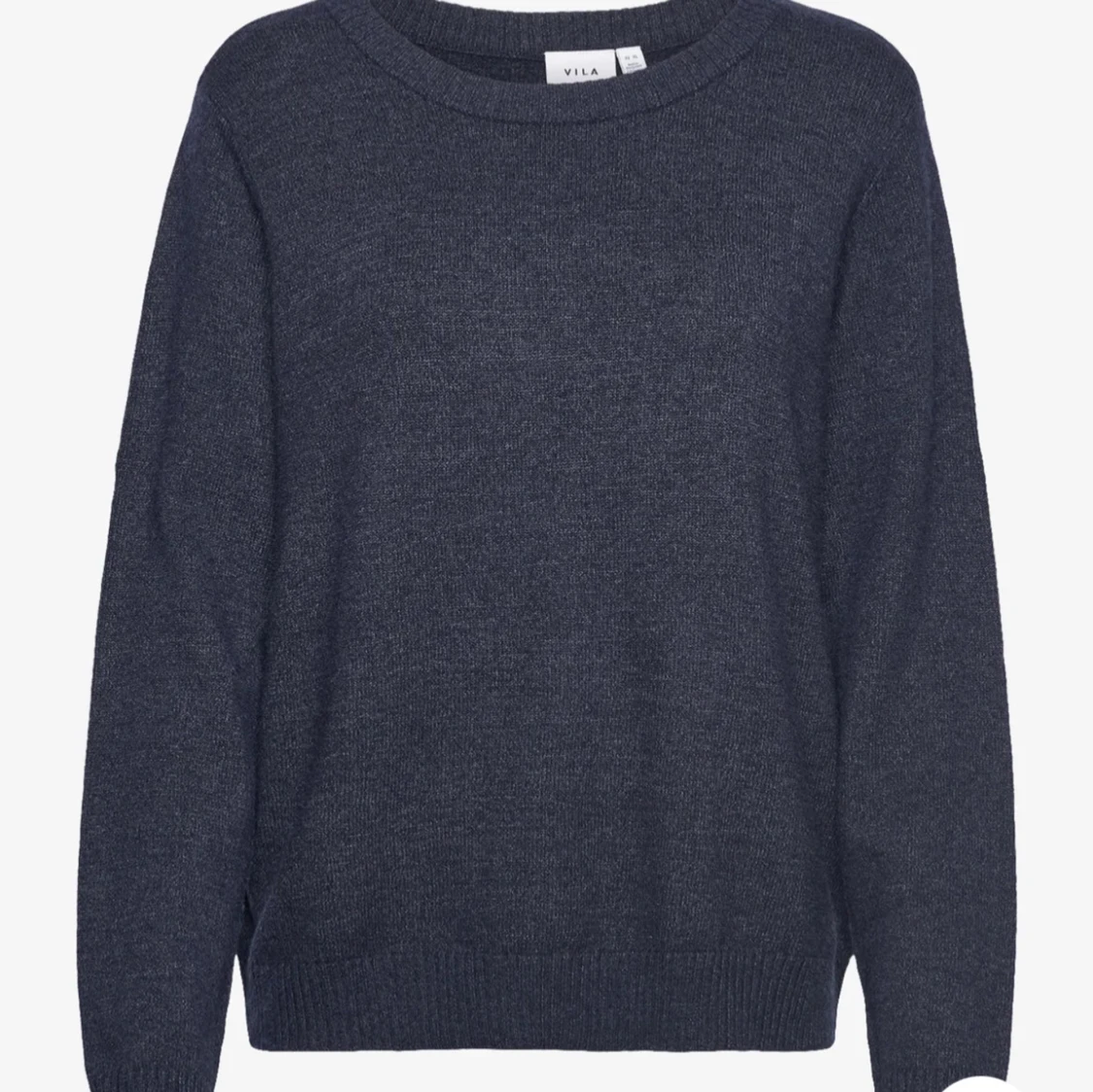 Mörkblå stickad tröja från Vila