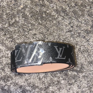Iv belt - Oanvänd 