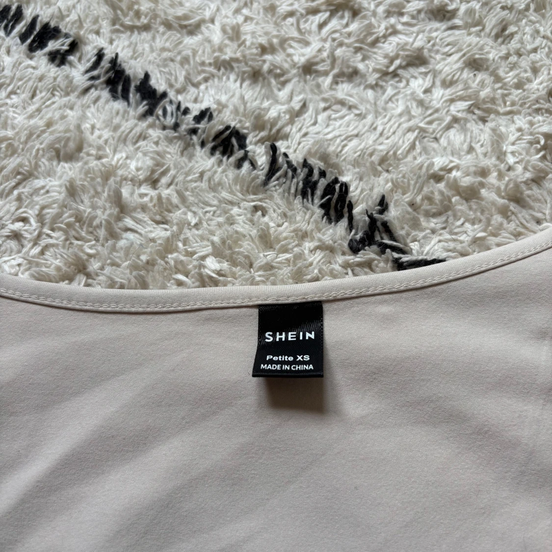 Beige långärmad topp från SHEIN - 2