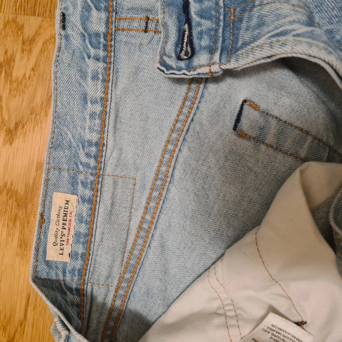 Levis 501 ljusblå jeans W32 L30 - 3