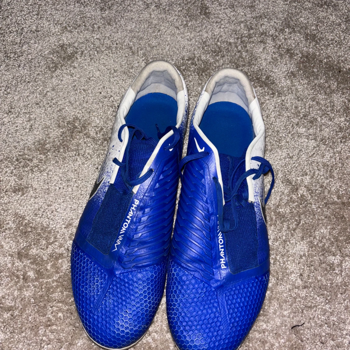 Nike Phantom Venom storlek 45 - 1