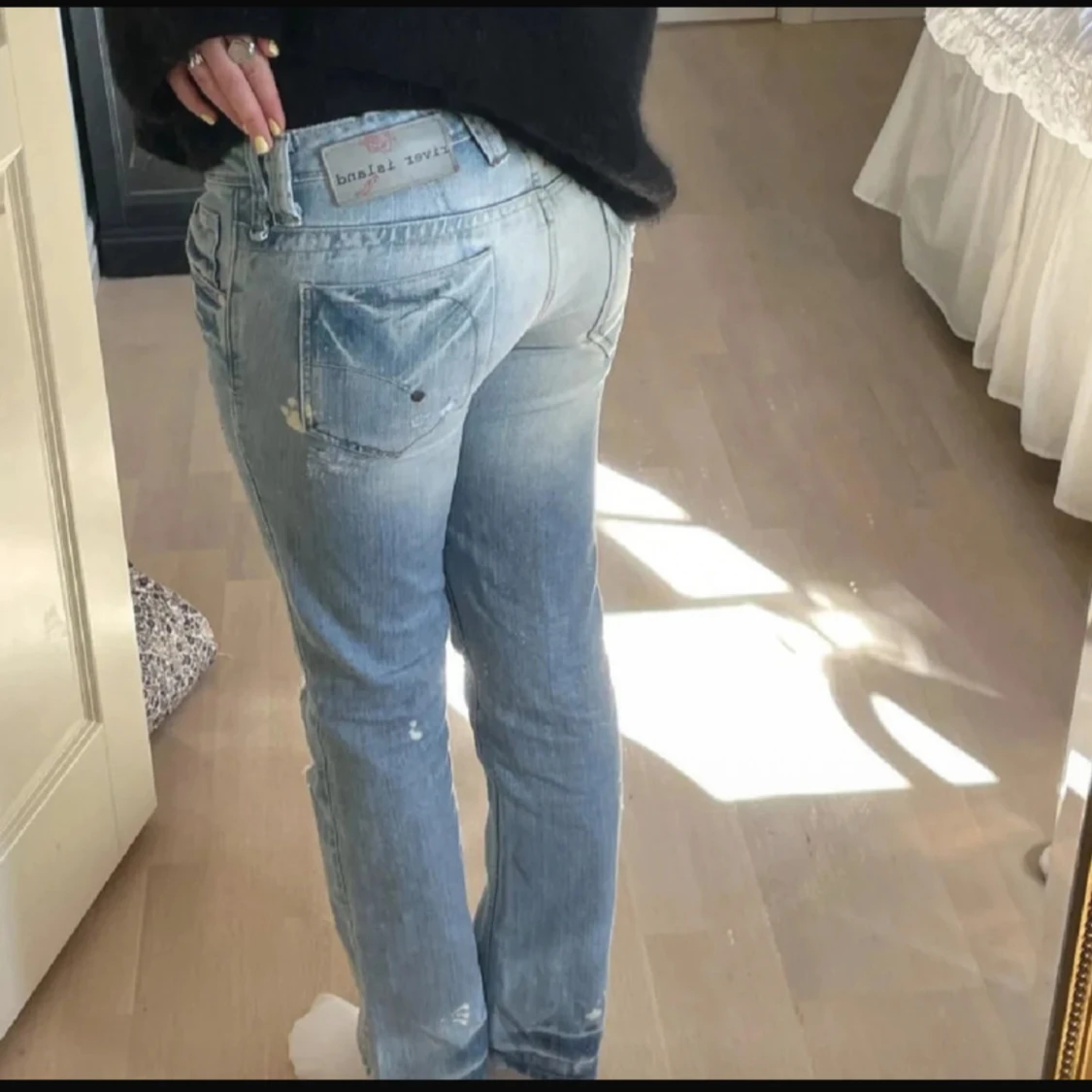 Ljusblå jeans från river Island  - 1