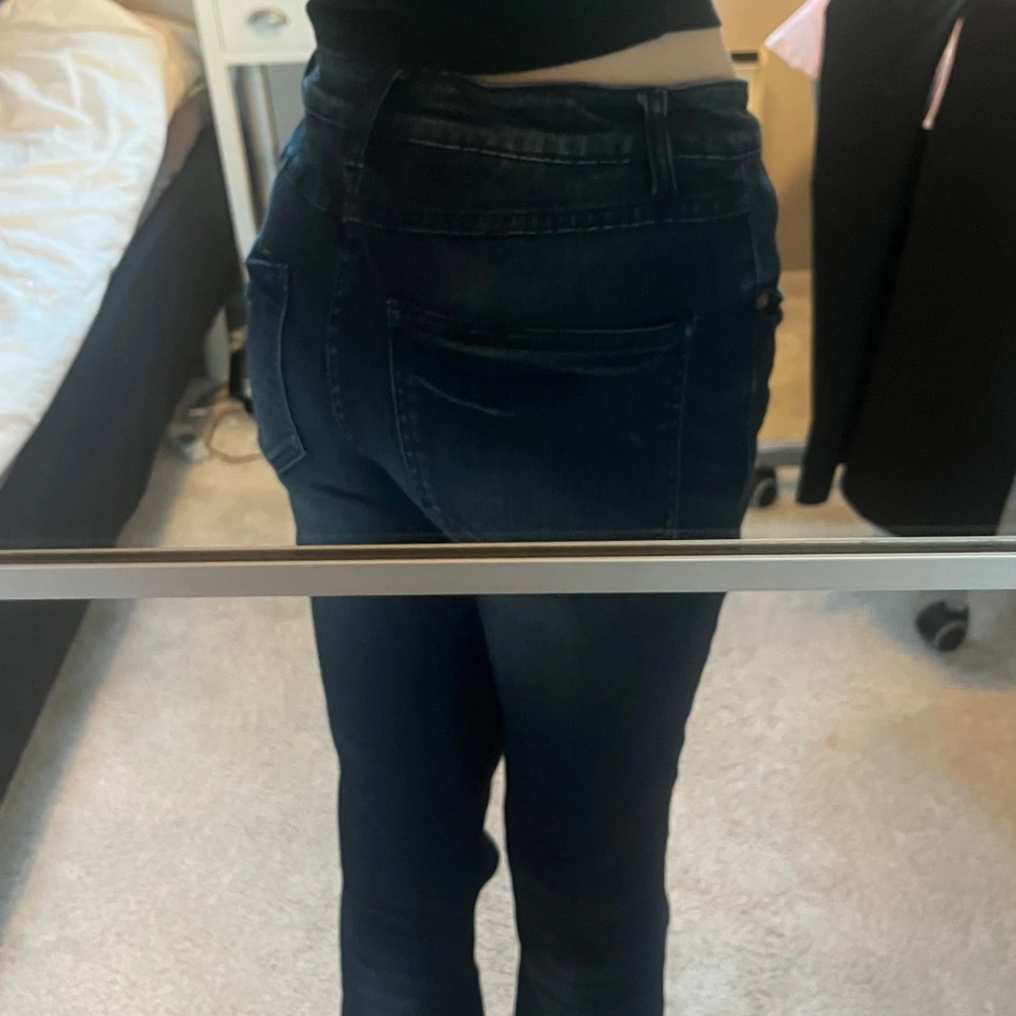 Mörkblå bootcut jeans - 2