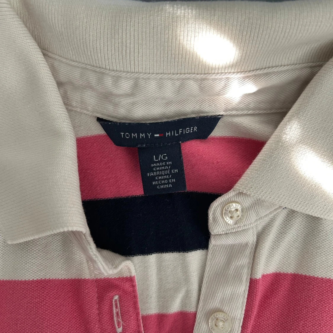 Randig pikétröja från Tommy Hilfiger - 1