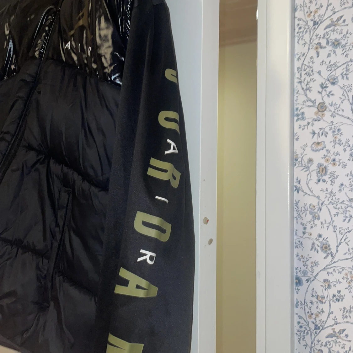 Svart pufferjacka från Jordan - 1