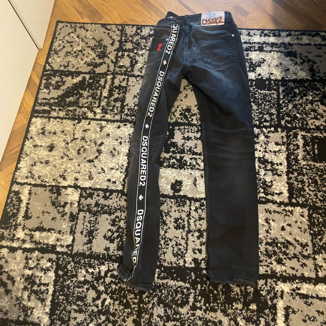 Svarta jeans från Dsquared2 - 1