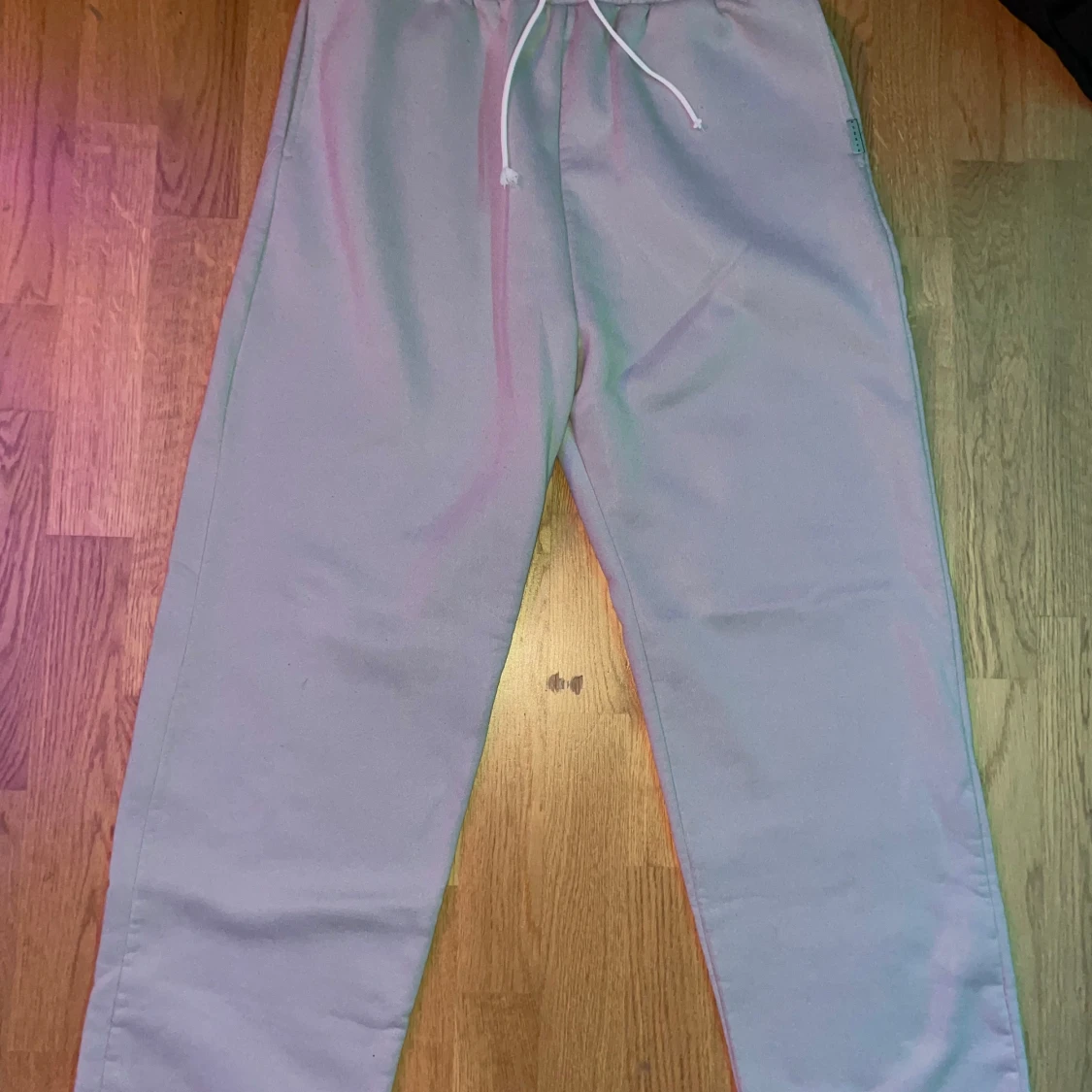 Unbranded Grå mjukisbyxor med snörning