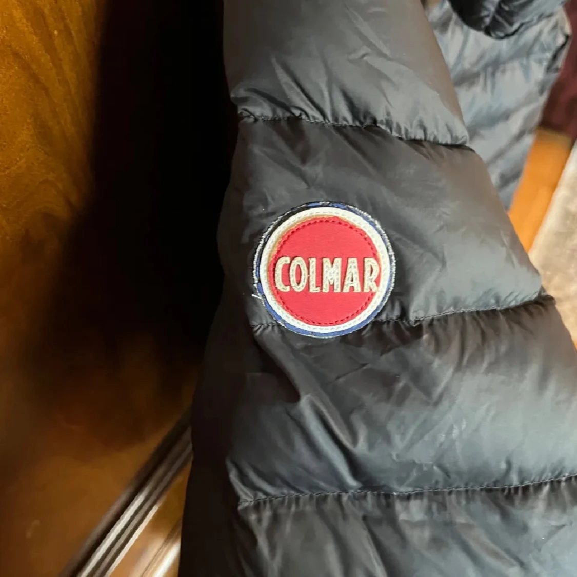 Svart dunjacka från Colmar - 4