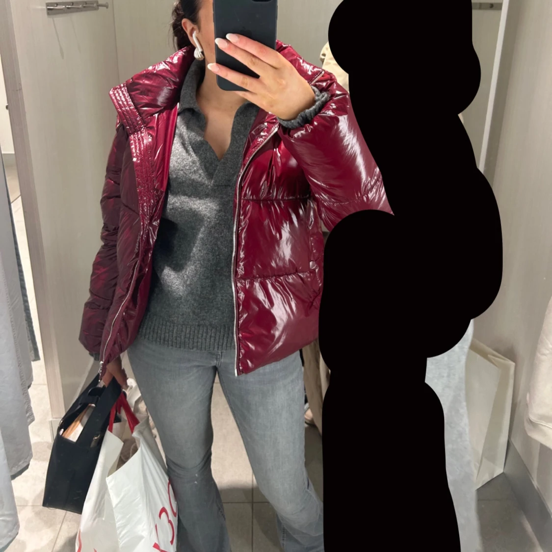 Vinröd pufferjacka från Nelly