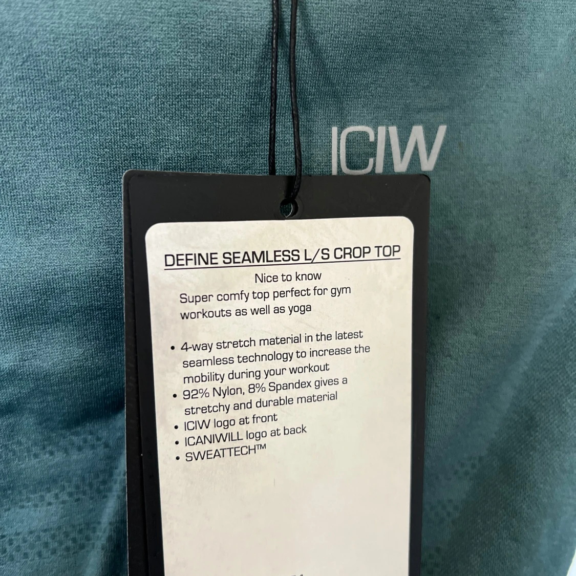 Grön croppad topp från ICANIWILL - 2