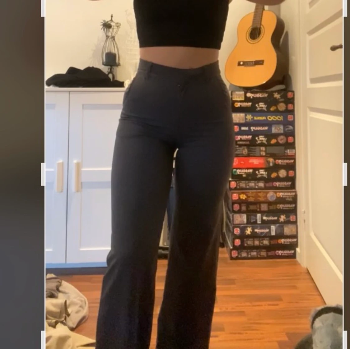 Gråa kostymbyxor - 90