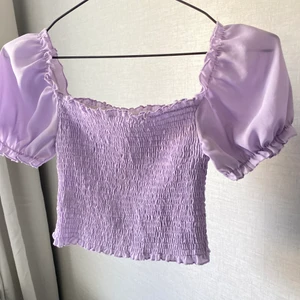 LILA TOPP - En gullig lila sommartorp från Shein. 💗 passar XXS-S