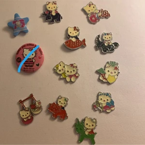 Hello Kitty pins och charms - Pins och charms