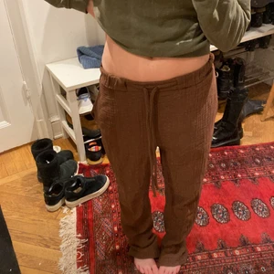 Sommarbyxor!!! - Bruna sommarbyxor från zara