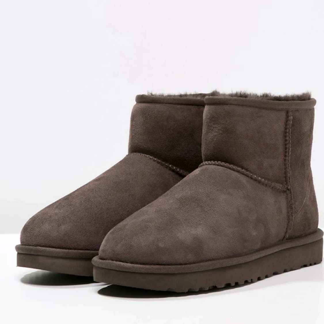 Uggs Classic Mini