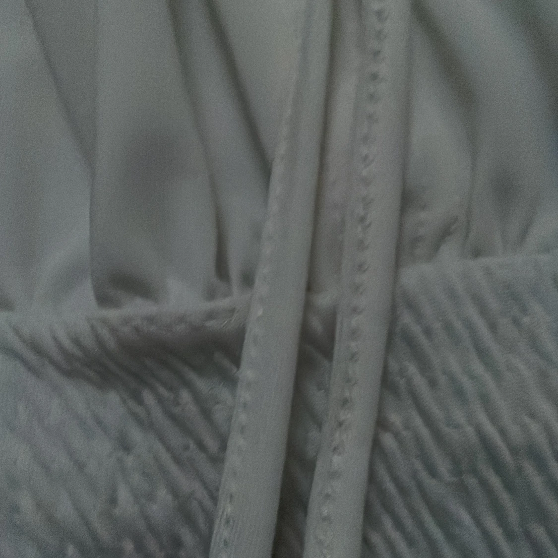 Fin rynklig (ska vara) tröja - 91