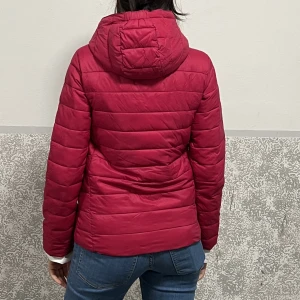 Jacka  - Jag har köpt det från lidl men den är för liten för mig vill sälja det. Priset ni bestämmer 