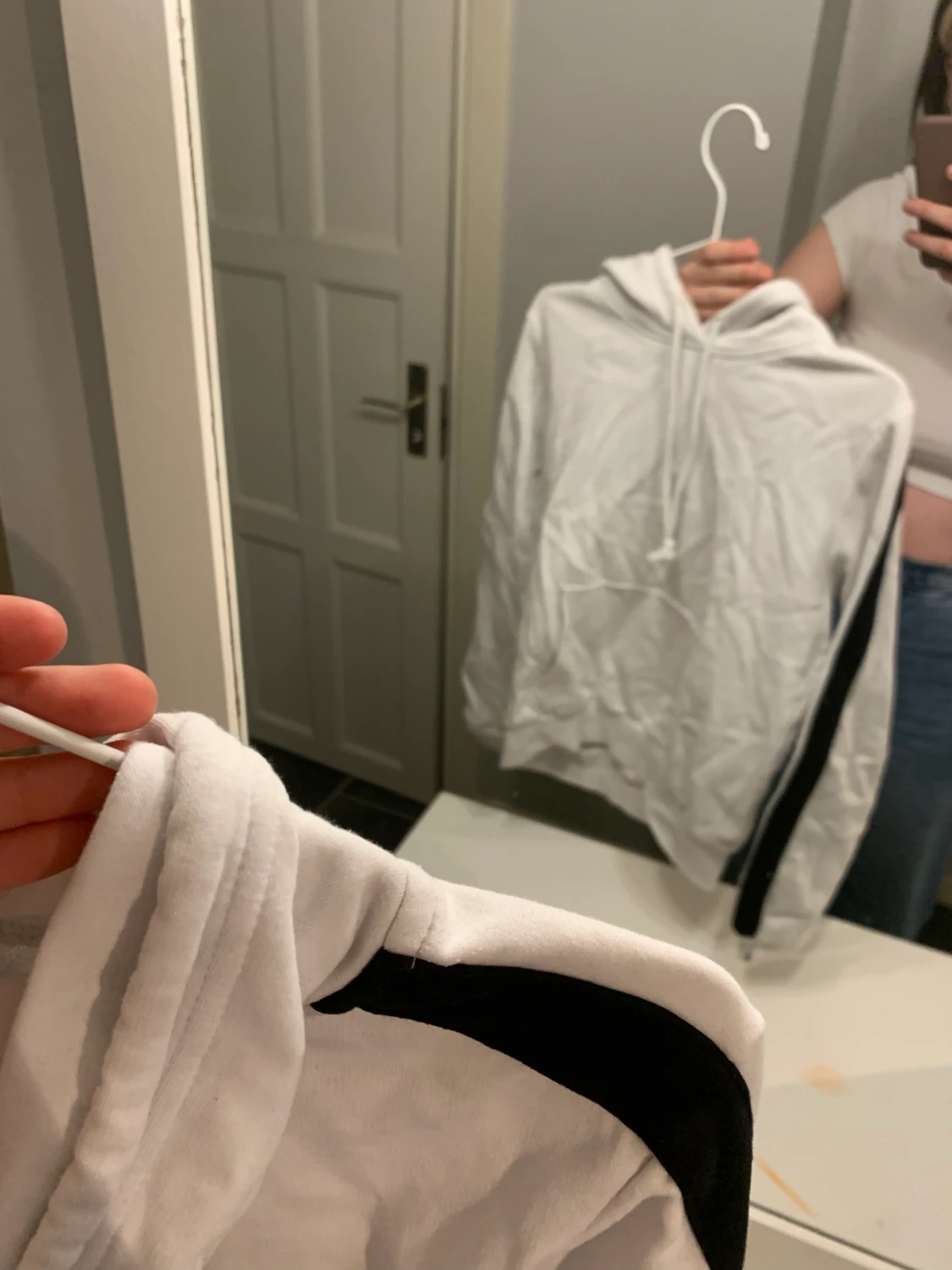 Vit hoodie  - 90