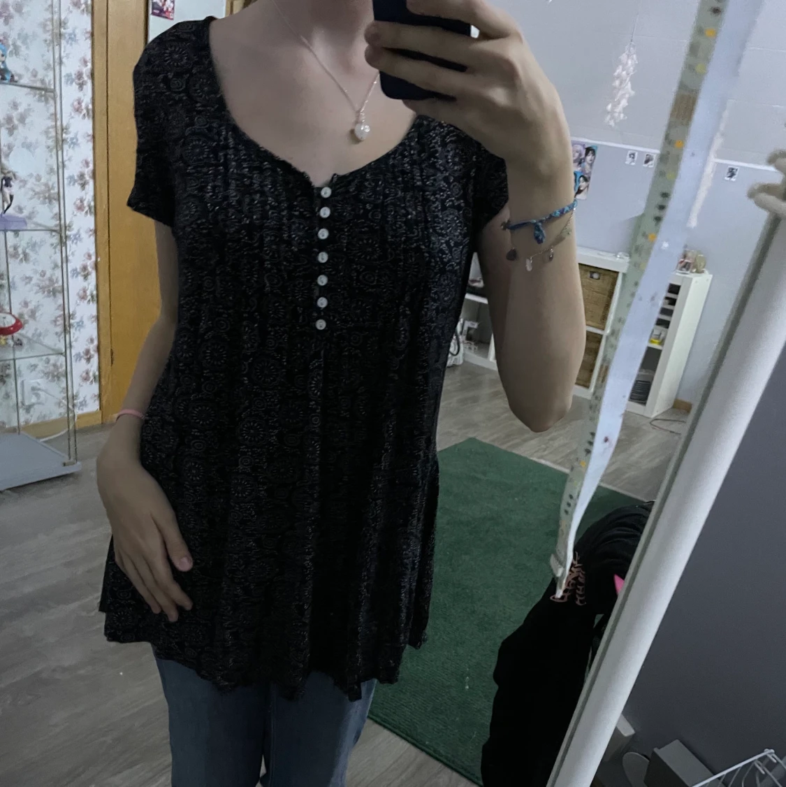 mönstrad blus med knappar - 90