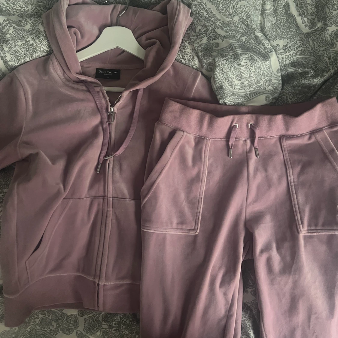 Juicy Couture - 90